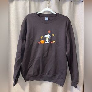 snoopy autumn crewneck 🍁